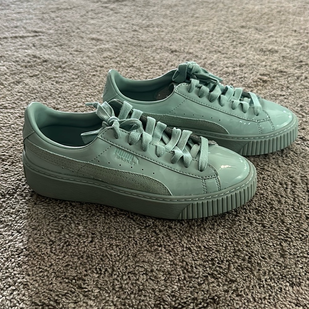 Blue surf puma
